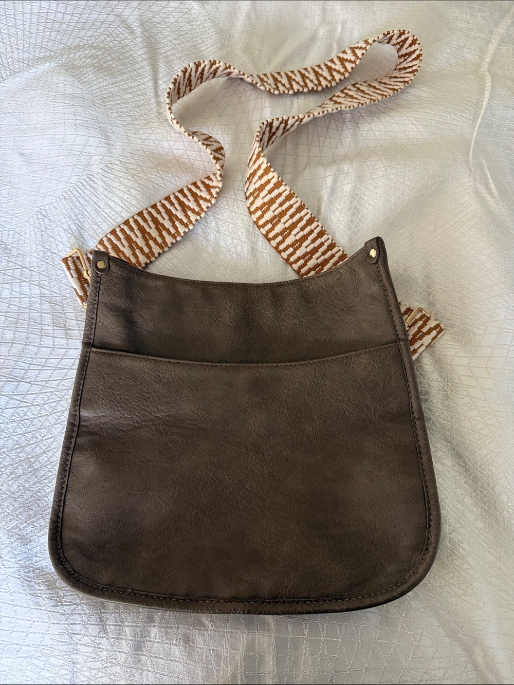 Classic Brown Crossbody Bag with Patterned Woven Strap